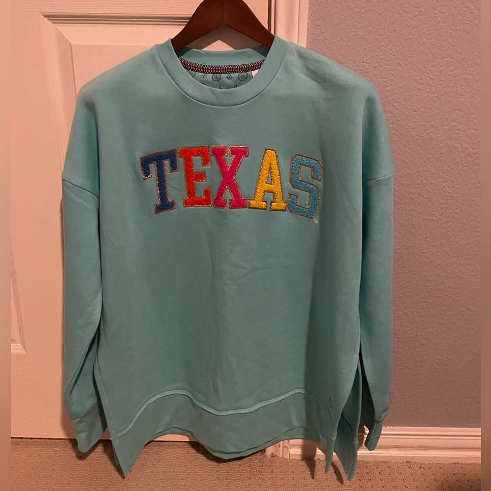NWT UT Pressbox Sweatshirt- size L